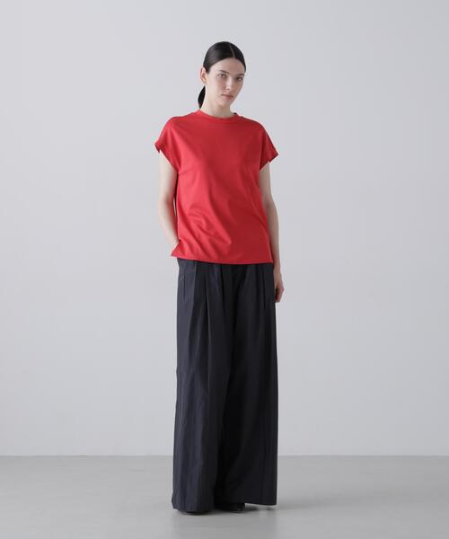 ADORE（アドーア）の「◆コンパクトポンチトップス（Tシャツ/カットソー・レディース・レッド/グリーン/ブラック/ホワイト・38）」の7枚目の写真