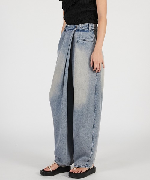 PRANK PROJECT（プランクプロジェクト）の「【2026Summer Pre-Order】アシンメトリードレープパンツ / Asymmetrical Drape Pants（その他パンツ・レディース・ネイビー/ブルー/カーキ・36/38）」の16枚目の写真