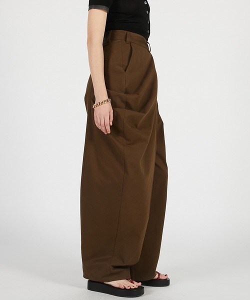 PRANK PROJECT（プランクプロジェクト）の「【2026Summer Pre-Order】アシンメトリードレープパンツ / Asymmetrical Drape Pants（その他パンツ・レディース・ネイビー/ブルー/カーキ・36/38）」の22枚目の写真