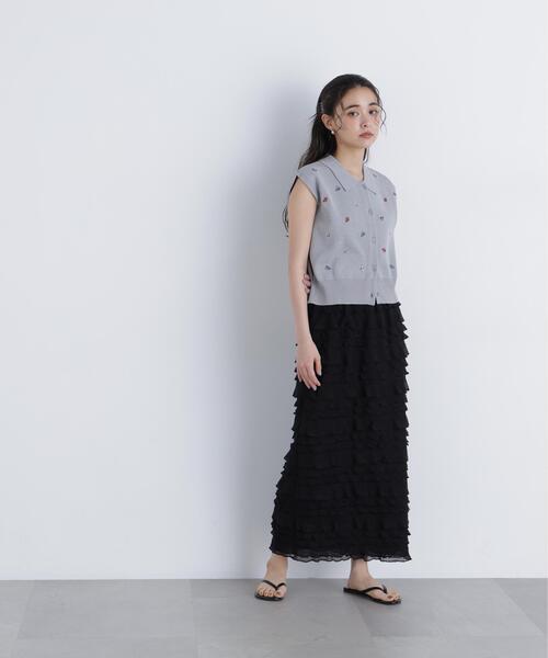 N.(N. Natural Beauty Basic)(エヌエヌナチュラルビューティーベーシック)の「フリルティアードナロースカート(スカート・レディース・オフホワイト/ブラック・P/S/MEDIUM)」の9枚目の写真
