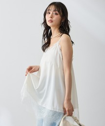 Anclear oui（アンクリアウィ）の「サテンレースキャミチュニック（キャミソール）」