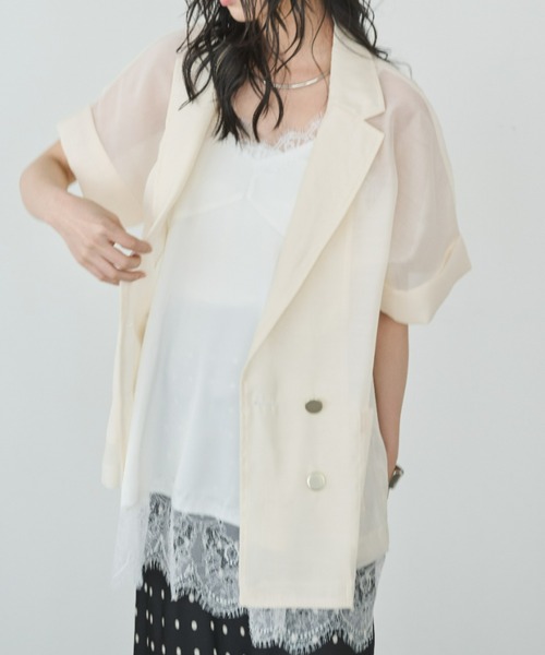 Anclear oui(アンクリアウィ)の「サテンレースキャミチュニック(キャミソール・レディース・White/ドット/Black/ホワイト系その他・F)」の11枚目の写真