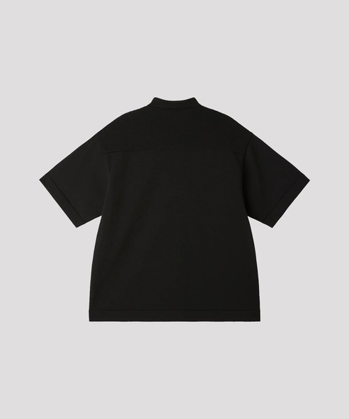 CFCL（シーエフシーエル）の「【CFCL】WAFFLE LUCENT SHORT SLEEVE SHIRT（シャツ/ブラウス・メンズ・ブラック/グリーン・3/5）」の6枚目の写真
