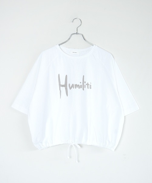 SOLAMONAT（ソラモナ）の「パフ天竺 裾ヒモ五分袖プルオーバー プリント Humilite（Tシャツ/カットソー・レディース・杢グレー/ホワイト×グレー/ホワイト×ブラック/ブラック/キナリ・FREE）」の2枚目の写真