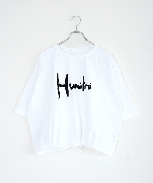 SOLAMONAT（ソラモナ）の「パフ天竺 裾ヒモ五分袖プルオーバー プリント Humilite（Tシャツ/カットソー・レディース・杢グレー/ホワイト×グレー/ホワイト×ブラック/ブラック/キナリ・FREE）」の8枚目の写真