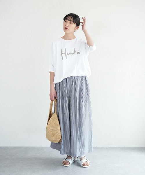 SOLAMONAT（ソラモナ）の「パフ天竺 裾ヒモ五分袖プルオーバー プリント Humilite（Tシャツ/カットソー・レディース・杢グレー/ホワイト×グレー/ホワイト×ブラック/ブラック/キナリ・FREE）」の10枚目の写真