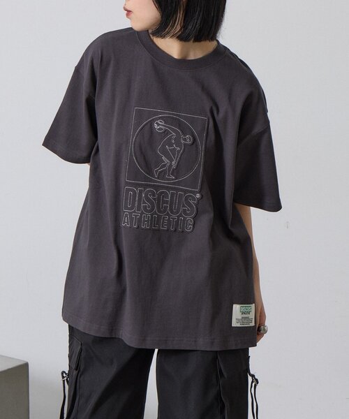 goocy(グーシー)の「【DISCUS】アップリケ刺繍半袖T(Tシャツ/カットソー・レディース・ネイビー/ホワイト/ブラック・FREE)」の11枚目の写真