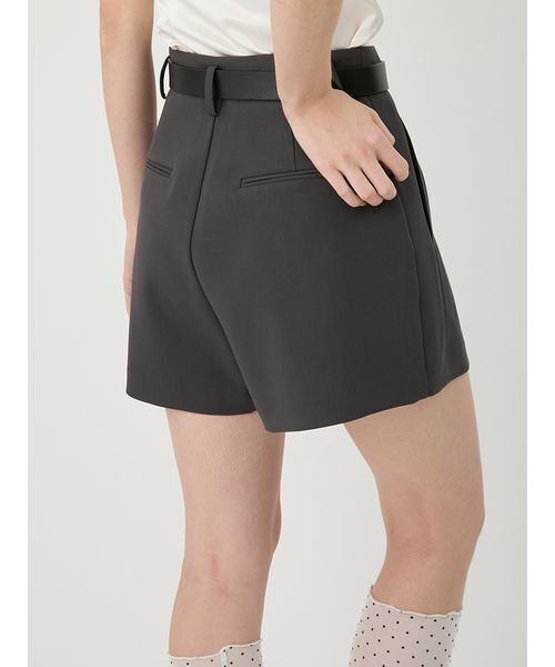 LILY BROWN（リリーブラウン）の「ベルト付きタックショートパンツ（その他パンツ・レディース・チャコールグレー/マルチ/ベージュ・0/1）」の7枚目の写真