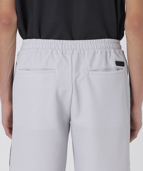 BLACK LABEL CRESTBRIDGE(ブラックレーベル・クレストブリッジ)の「【BLACK lab.】ブリーズメッシュトラックショーツ(その他パンツ・メンズ・ブラック/ライトグレー・L/M/S/XL)」の7枚目の写真
