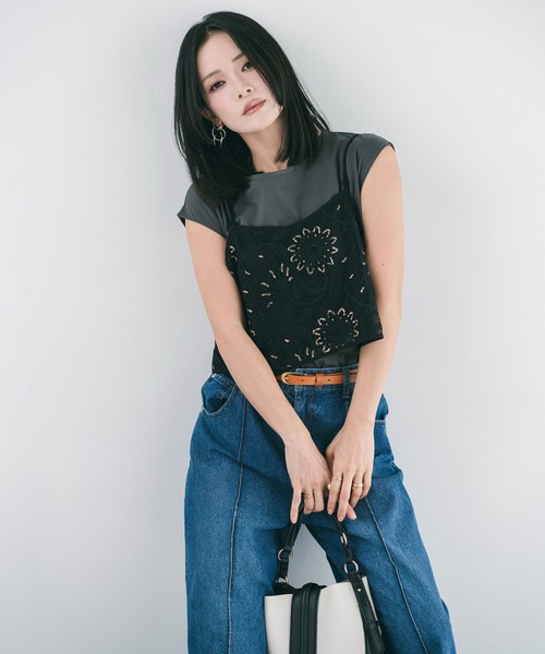 YECCA VECCA（イェッカヴェッカ）の「【尾崎紗代子さん着用】[2点SET]刺繍メッシュキャミセットコットンTee（Tシャツ/カットソー・レディース・ライトベージュ/ブラック・FREE）」の8枚目の写真