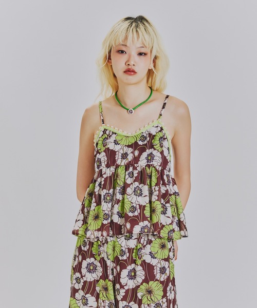 ANNA SUI NYC(アナ スイ エヌ ワイ シー)の「サマーレトロフラワーキャミソール(シャツ/ブラウス・レディース・グリーン/パープル・FREE)」の2枚目の写真