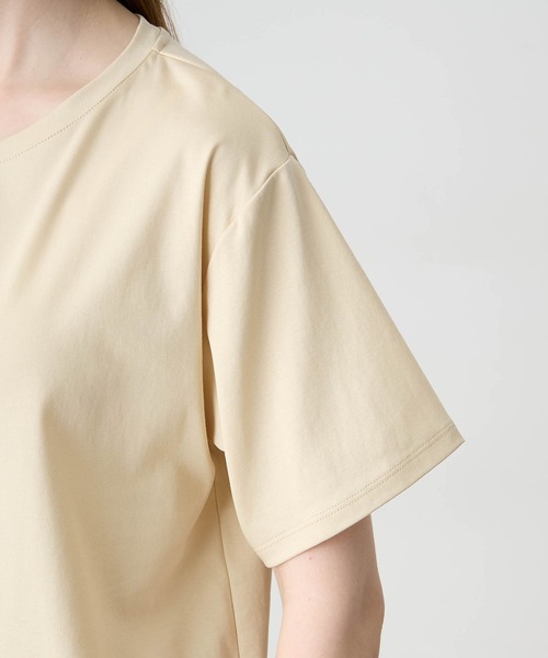 LE SOUK HOLIDAY(ルスークホリデー)の「フォトプリントTシャツ【接触冷感・吸水速乾】(Tシャツ/カットソー・レディース・オフホワイト/ベージュ/ブラック・M/L)」の10枚目の写真