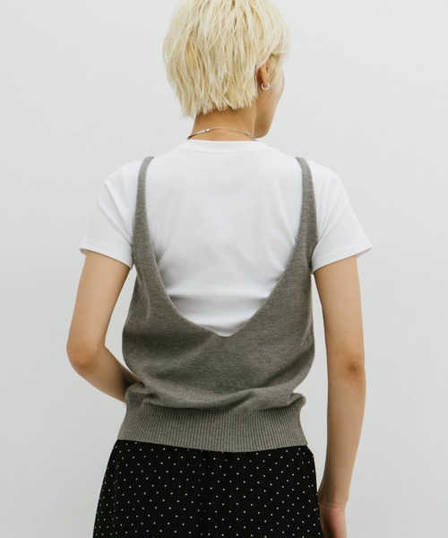 HANNE(アン)の「オープンバックニットタンク(タンクトップ・レディース・グレー/ブラック・FREE)」の21枚目の写真