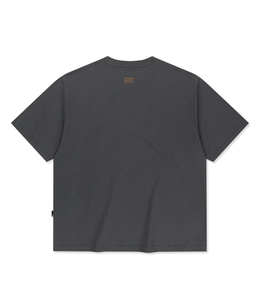 BROWNBREATH（ブラウンブレス）の「MOTOR GRAPHIC TEE - CHARCOAL（Tシャツ/カットソー・レディース・その他・SMALL/MEDIUM/LARGE/X-LARGE）」の2枚目の写真