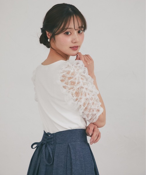 tocco closet(トッコ クローゼット)の「シアードットフリルキルティングパワショルカットソー(Tシャツ/カットソー・レディース・ブラック/オフホワイト・M)」の10枚目の写真