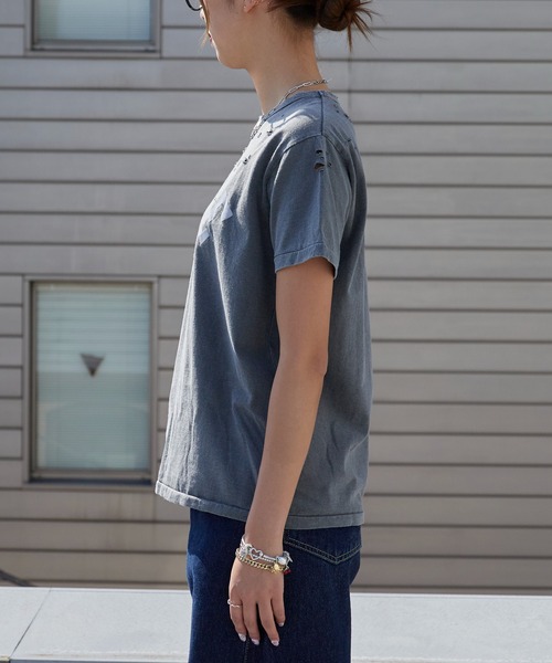 ACASAM（アカサム）の「ACASAM/アカサム "KATE" DAMAGE CREW NECK TEE 短丈 ダメージTシャツ レディース 秋 秋服 2026年秋冬（Tシャツ/カットソー・レディース・ホワイト/ブラック/バーガンディー・L）」の12枚目の写真