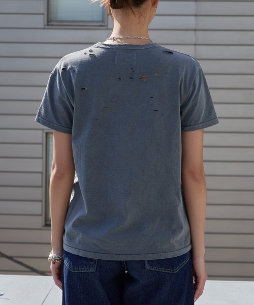 ACASAM（アカサム）の「ACASAM/アカサム "KATE" DAMAGE CREW NECK TEE 短丈 ダメージTシャツ レディース 秋 秋服 2026年秋冬（Tシャツ/カットソー・レディース・ホワイト/ブラック/バーガンディー・L）」の13枚目の写真
