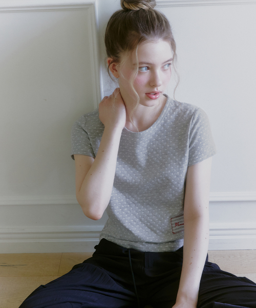 MICANE(ミケーネ)の「ラビンドットミニマルT(Tシャツ/カットソー・レディース・ライトグレー/ブラック/クリーム・SMALL/MEDIUM/LARGE/X-LARGE)」の12枚目の写真