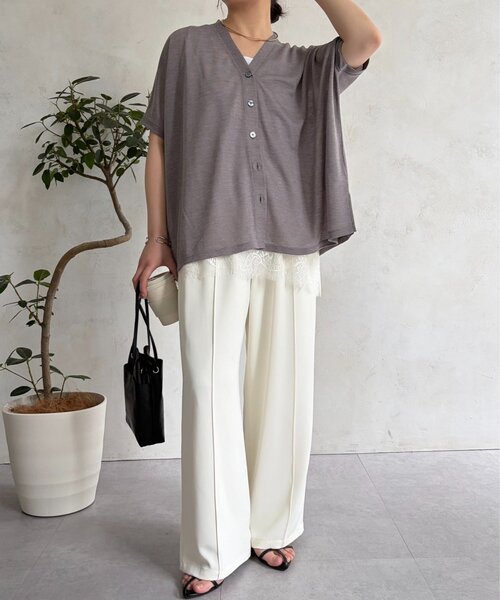 Jena espace merveilleux(ジェナ エスパスメルヴェイユ)の「シアーラメカーディガン(Tシャツ/カットソー・レディース・ネイビー/ベージュ/グレー・FREE)」の12枚目の写真