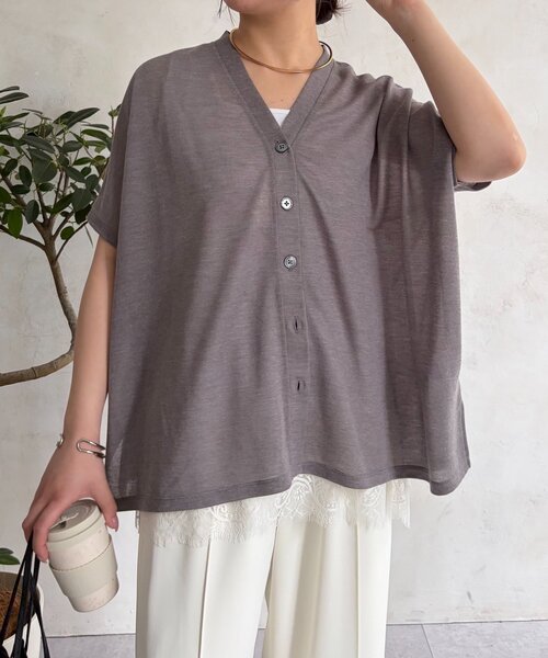 Jena espace merveilleux(ジェナ エスパスメルヴェイユ)の「シアーラメカーディガン(Tシャツ/カットソー・レディース・ネイビー/ベージュ/グレー・FREE)」の14枚目の写真