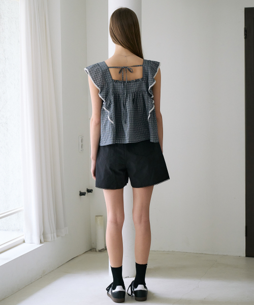 DEHEVE（デヘヴェ）の「Check Ruffle Blouse [Navy]（シャツ/ブラウス・レディース・ネイビー・SMALL/MEDIUM）」の4枚目の写真