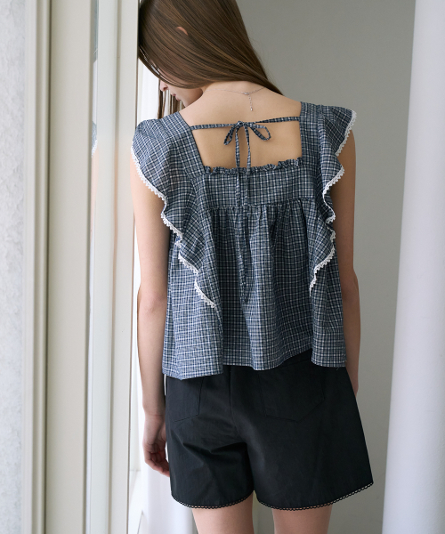 DEHEVE（デヘヴェ）の「Check Ruffle Blouse [Navy]（シャツ/ブラウス・レディース・ネイビー・SMALL/MEDIUM）」の5枚目の写真