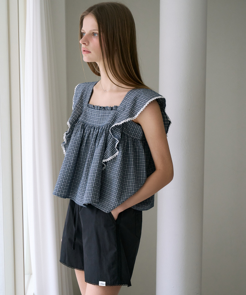 DEHEVE（デヘヴェ）の「Check Ruffle Blouse [Navy]（シャツ/ブラウス・レディース・ネイビー・SMALL/MEDIUM）」の8枚目の写真