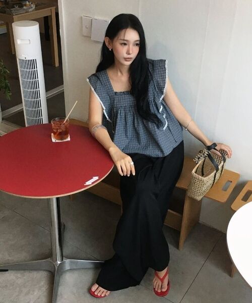 DEHEVE（デヘヴェ）の「Check Ruffle Blouse [Navy]（シャツ/ブラウス・レディース・ネイビー・SMALL/MEDIUM）」の10枚目の写真