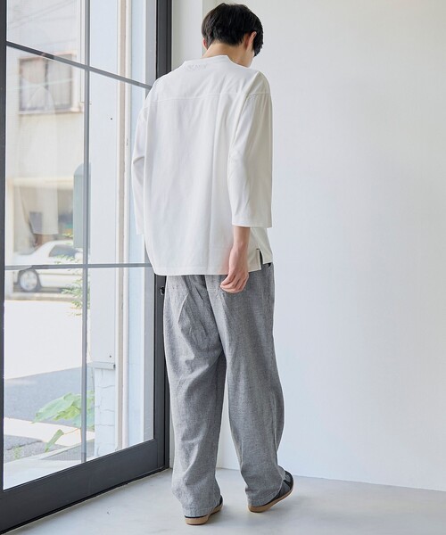 PENNEYS(ぺニーズ)の「【UVカット・接触冷感・吸水速乾・遮熱性】Penneys × WELLTECT 別注フットボールTシャツ(Tシャツ/カットソー・メンズ・ホワイト/ブラック/ダークグレー/ブラウン・S/M/L/XL)」の8枚目の写真