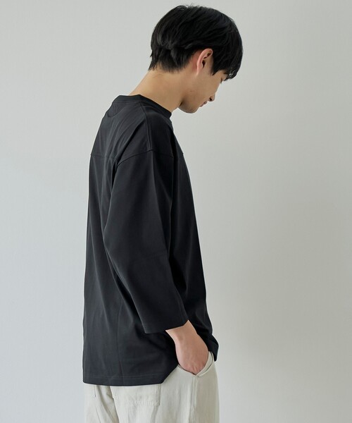 PENNEYS(ぺニーズ)の「【UVカット・接触冷感・吸水速乾・遮熱性】Penneys × WELLTECT 別注フットボールTシャツ(Tシャツ/カットソー・メンズ・ホワイト/ブラック/ダークグレー/ブラウン・S/M/L/XL)」の17枚目の写真