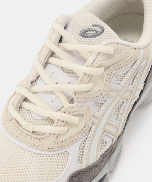 ASICS(アシックス)の「ASICS GEL-NYC 1203A383.113(スニーカー・メンズ・ホワイト・26cm/25.5cm/25cm/24.5cm/24cm/23.5cm/28cm/27.5cm/27cm/26.5cm)」の6枚目の写真