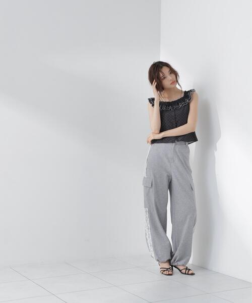 PROPORTION BODY DRESSING(プロポーションボディドレッシング)の「ラッフルカラーブラウス(シャツ/ブラウス・レディース・ブラック系その他/ホワイト系その他・FREE)」の12枚目の写真