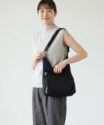 SOUSAC 人間工学ショルダー　M