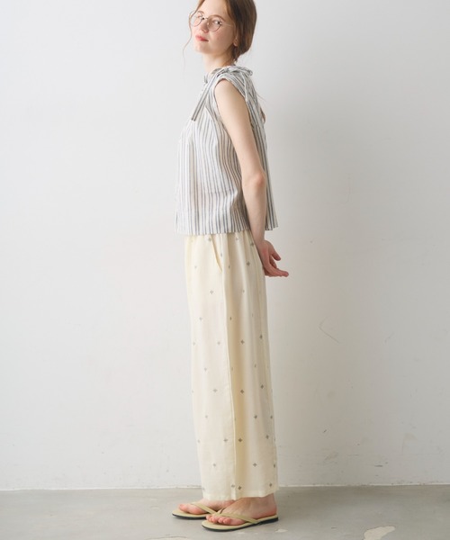 Crisp(クリスプ)の「embroidery easy pants / エンブロイダリーイージーパンツ(その他パンツ・レディース・ダークグレー/アイボリー・FREE)」の13枚目の写真