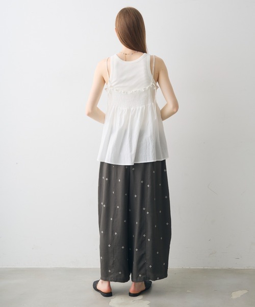 Crisp(クリスプ)の「embroidery easy pants / エンブロイダリーイージーパンツ(その他パンツ・レディース・ダークグレー/アイボリー・FREE)」の16枚目の写真