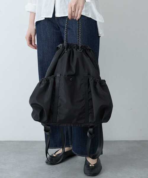 collex(コレックス)の「3WAY撥水ナイロントート&ナップサック(バックパック/リュック・レディース・ブラック/グレイッシュベージュ・フリー)」の4枚目の写真