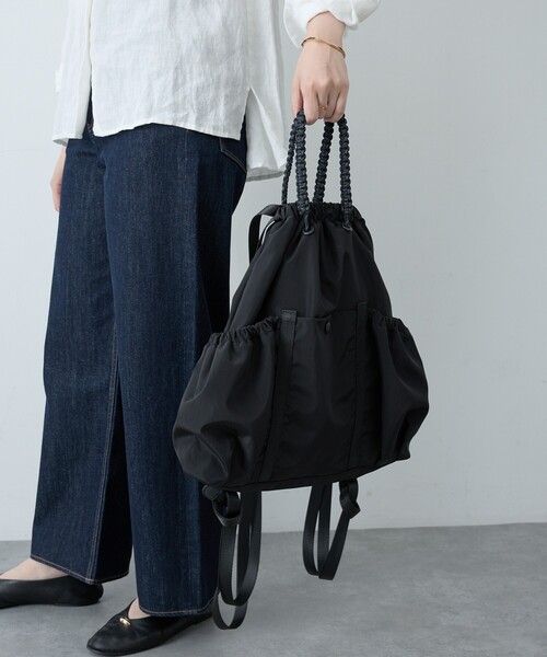 collex(コレックス)の「3WAY撥水ナイロントート&ナップサック(バックパック/リュック・レディース・ブラック/グレイッシュベージュ・フリー)」の5枚目の写真