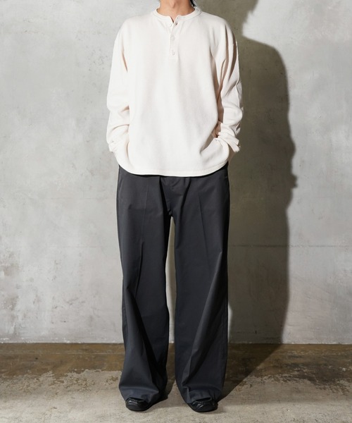 TOWNCRAFT(タウンクラフト)の「TOWNCRAFT / タウンクラフト COTTON THERMAL 3B HENLEY TEE コットン サーマル 3ボタン ヘンリーネックTシャツ(Tシャツ/カットソー・メンズ・ネイビー/グレー/ナチュラル/ピンク/ブラック・MEDIUM/LARGE)」の11枚目の写真