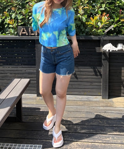 Loco Ocean(ロコオーシャン)の「ニュアンスタイダイ染め クロップド丈 ショート半袖Tシャツ(Tシャツ/カットソー・レディース・パープル/オレンジ/グリーン・FREE)」の14枚目の写真