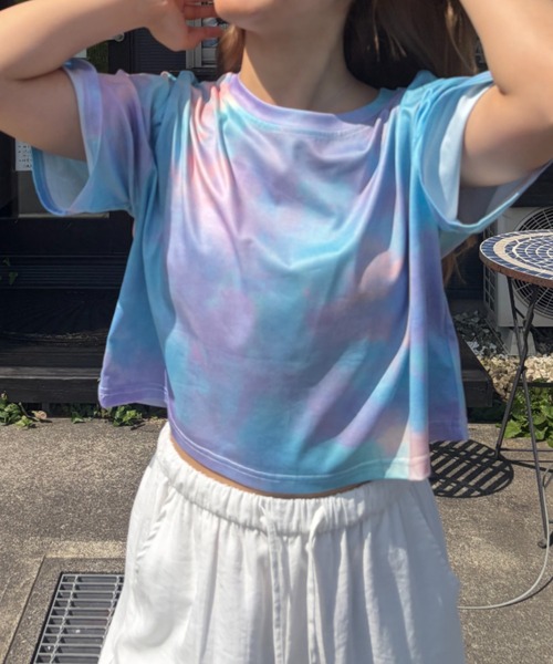 Loco Ocean(ロコオーシャン)の「ニュアンスタイダイ染め クロップド丈 ショート半袖Tシャツ(Tシャツ/カットソー・レディース・パープル/オレンジ/グリーン・FREE)」の17枚目の写真