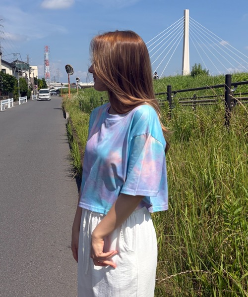Loco Ocean(ロコオーシャン)の「ニュアンスタイダイ染め クロップド丈 ショート半袖Tシャツ(Tシャツ/カットソー・レディース・パープル/オレンジ/グリーン・FREE)」の20枚目の写真