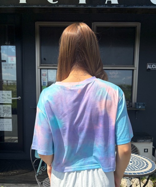 Loco Ocean(ロコオーシャン)の「ニュアンスタイダイ染め クロップド丈 ショート半袖Tシャツ(Tシャツ/カットソー・レディース・パープル/オレンジ/グリーン・FREE)」の21枚目の写真