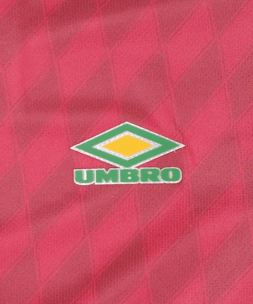 UMBRO(アンブロ)の「【T21】【umbro/アンブロ】2024 PORTGAL ICONIC GRAPHIC JERSEY ポルトガル アイコニック グラフィック ジャージ UUM166569U(Tシャツ/カットソー・メンズ・マルーン・MEDIUM)」の6枚目の写真