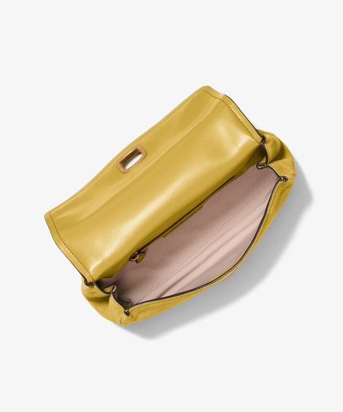 MICHAEL KORS(マイケルコース)の「BRYANT スエード コンバーチブル ショルダーバッグ スモール(ショルダーバッグ・レディース・イエロー系・FREE)」の3枚目の写真