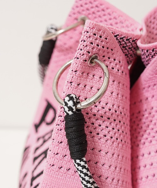 1111clothing(ワンフォークロージング)の「PARIS MILANO ロゴジャガード ニット ミニ 巾着バッグ / PARIS MILANO Logo Drawstring Bag(ハンドバッグ・レディース・ピンク/ブラック/ベージュ/グリーン/アイボリー・FREE)」の18枚目の写真