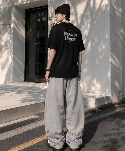 ARTISTWEAR（アーティストウェア）の「[ATW] リトル KAOS ライン ワイドパンツ - 2COLOR（スウェットパンツ・レディース・ブラック/グレー・X-LARGE/XX-LARGE/MEDIUM/LARGE）」の13枚目の写真