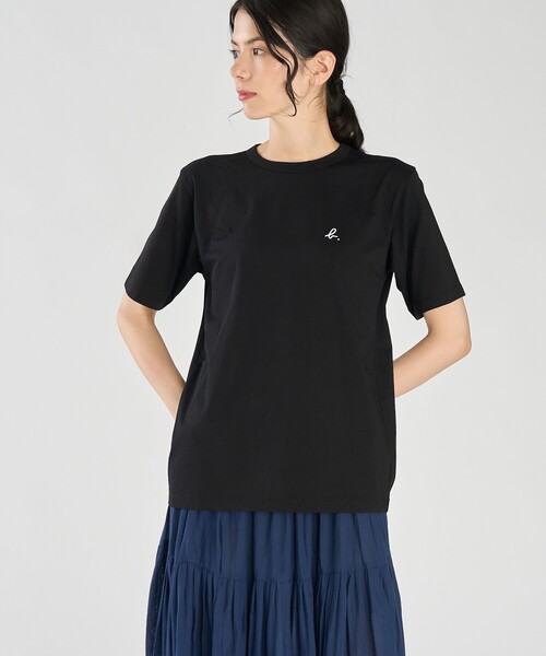 agnes b.（アニエスベー）の「"b" ロゴ 刺繍 コットン 半袖 Tシャツ "b. style"（Tシャツ/カットソー・レディース・ブラック・1/2/3）」の3枚目の写真