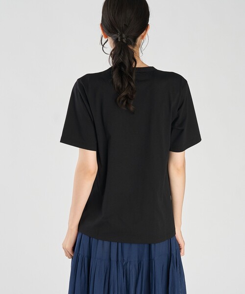 agnes b.（アニエスベー）の「"b" ロゴ 刺繍 コットン 半袖 Tシャツ "b. style"（Tシャツ/カットソー・レディース・ブラック・1/2/3）」の5枚目の写真
