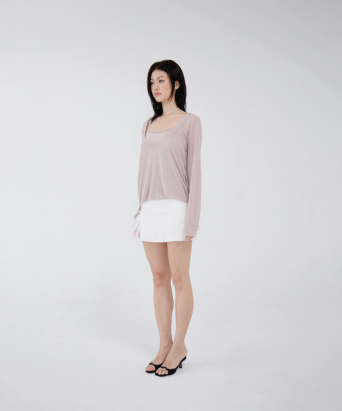 BELLIALEU(ベルリアル)の「CLOUD V-NECK OATMEAL(Tシャツ/カットソー・レディース・その他・FREE)」の1枚目の写真