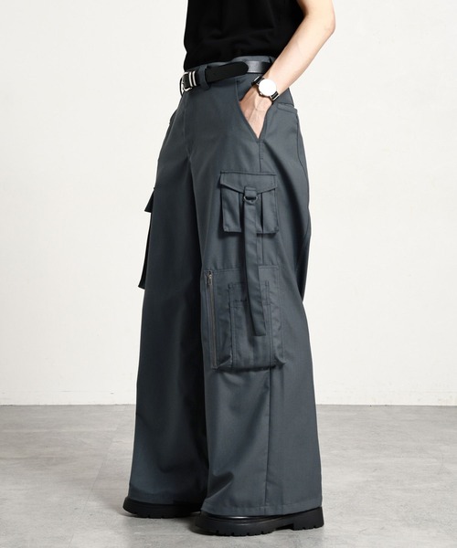 RAGEBLUE(レイジブルー)の「MULTI-POCKET PARACHUTE PANTS/マルチポケットパラシュートパンツ(カーゴパンツ・メンズ・ダークグレー/ブラック・LARGE/MEDIUM)」の15枚目の写真